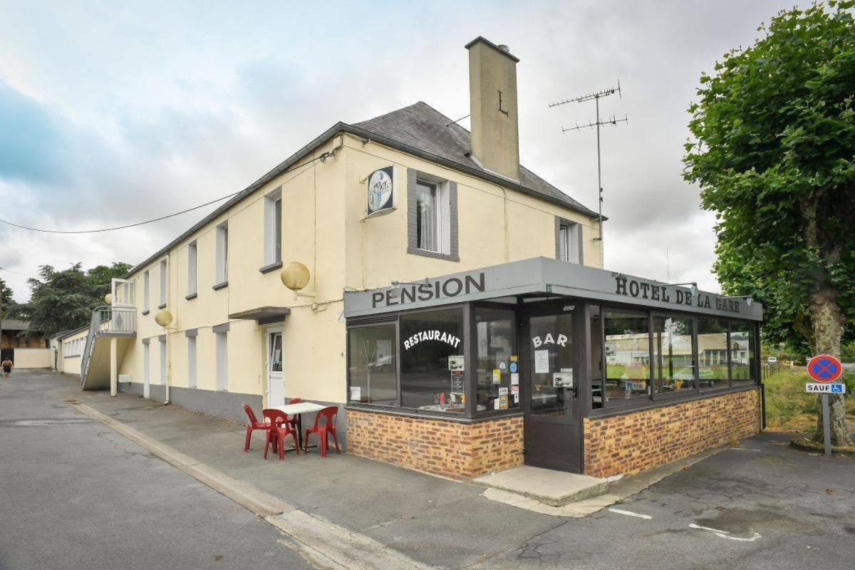 Hotel Et Restaurant De La Gare Torigny-Les-Villes Torigni-sur-Vire Exteriér fotografie